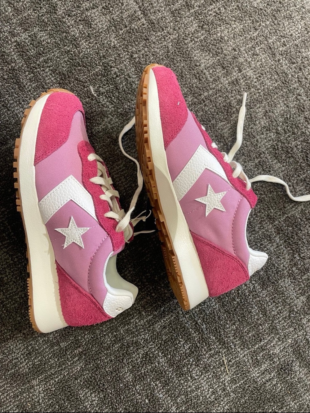 Ladies Converse Omega Trainer Size 7 - Picture 3 of 6